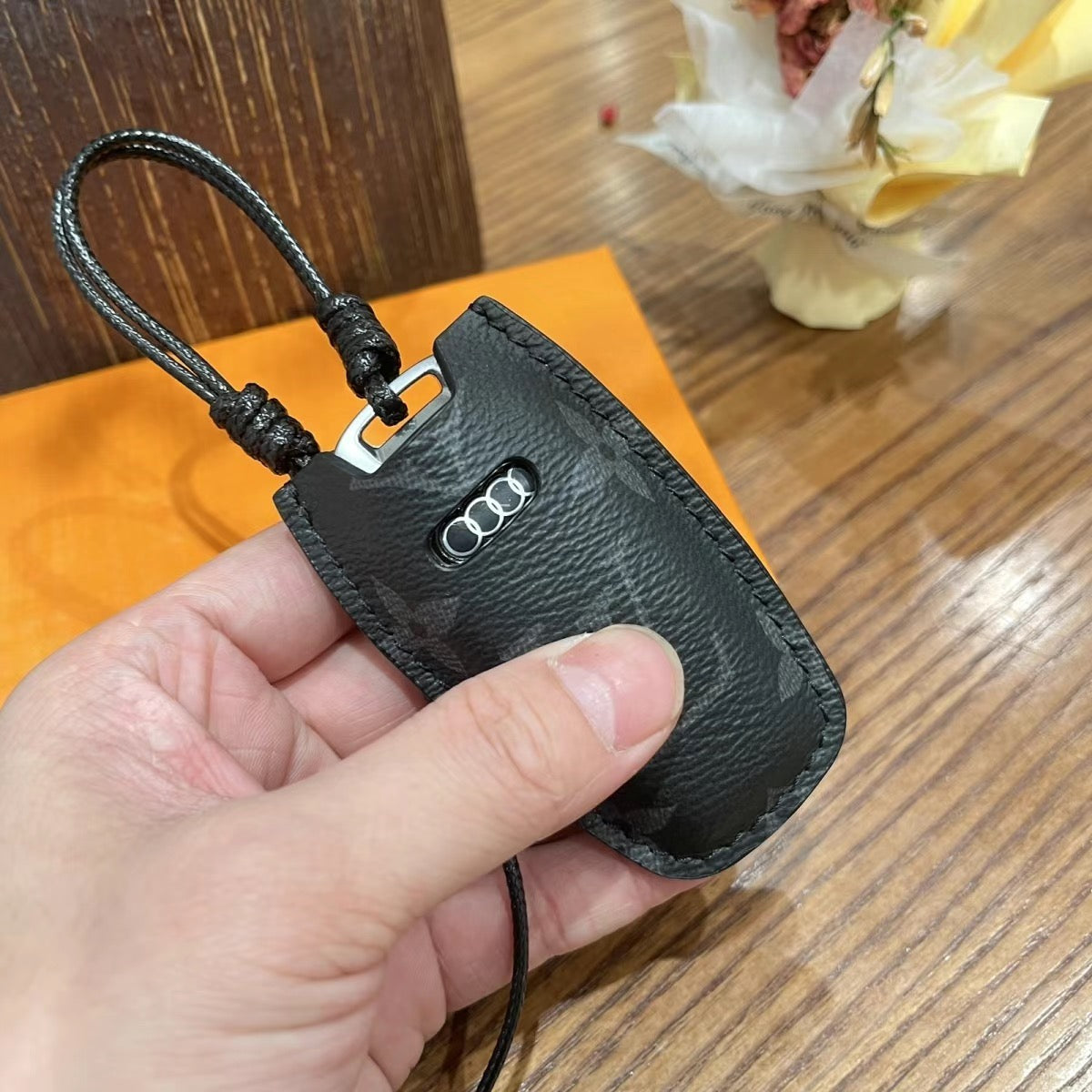 Luxury Handmade Leather Luxury Car Key Pouch