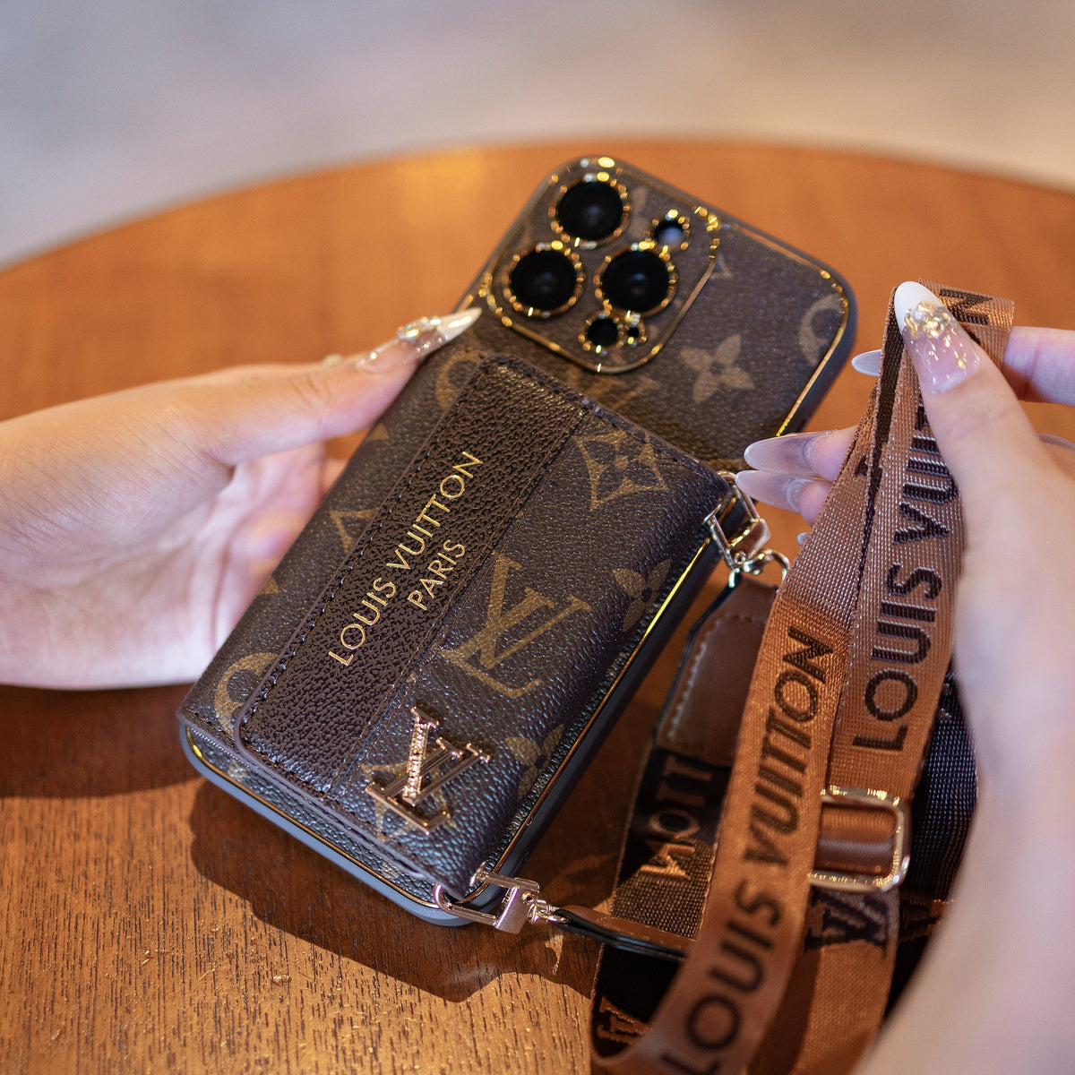 Custodia per telefono New Classic Luxury con porta carte (02)
